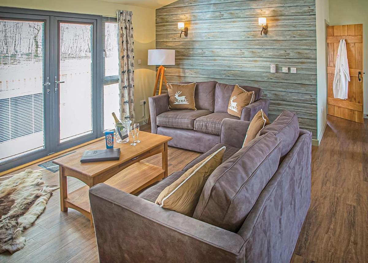 The Sherwood Hideaway Lodges Bothamsall Exterior photo
