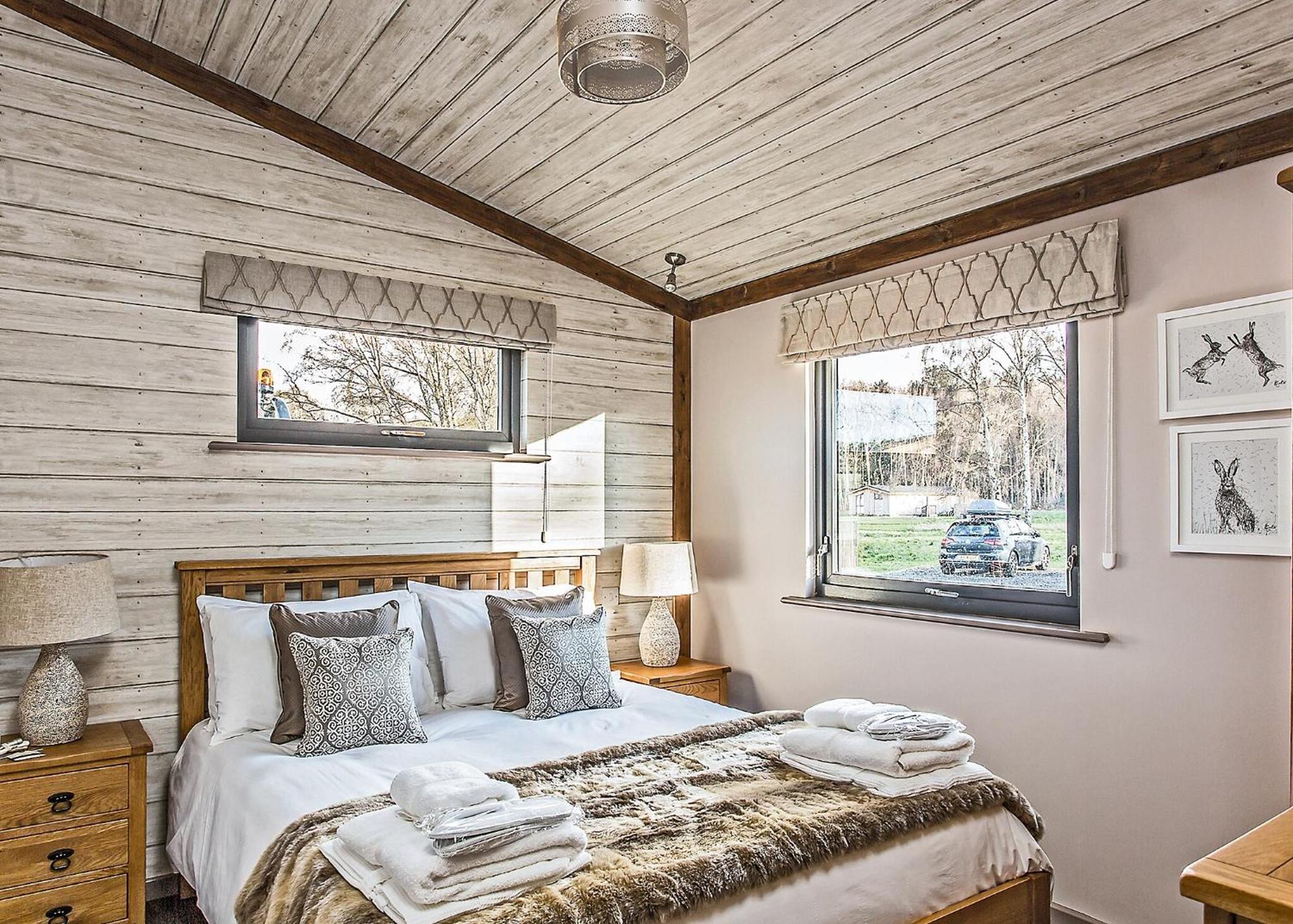 The Sherwood Hideaway Lodges Bothamsall Exterior photo